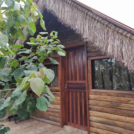 Pousada Rancho Do Nhesko Гарува Экстерьер фото